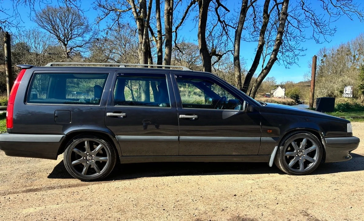 1996 Volvo 850 R - Image 2 of 30