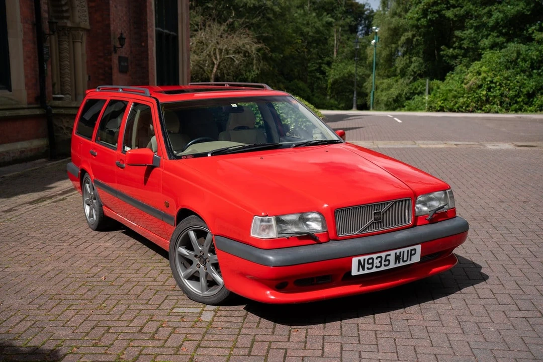 1996 Volvo 850 R - Image 8 of 30
