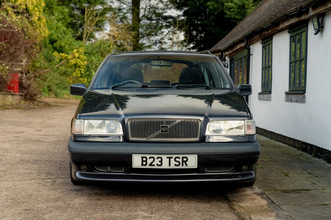 1996 Volvo 850 R - Image 2 of 31