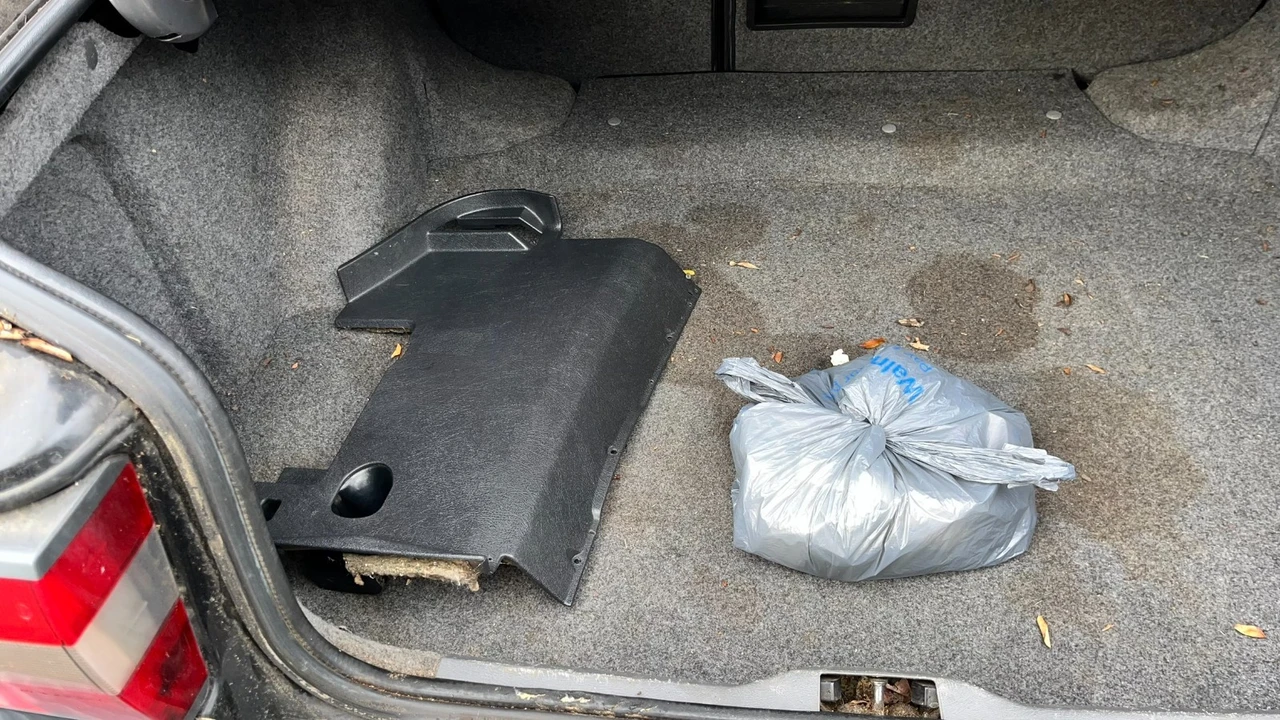 1996 Volvo 850 R - Image 12 of 17