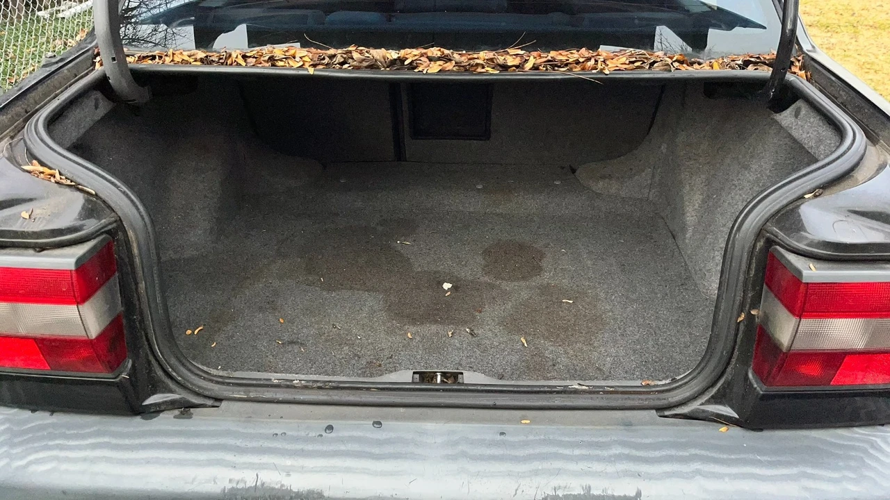1996 Volvo 850 R - Image 10 of 17
