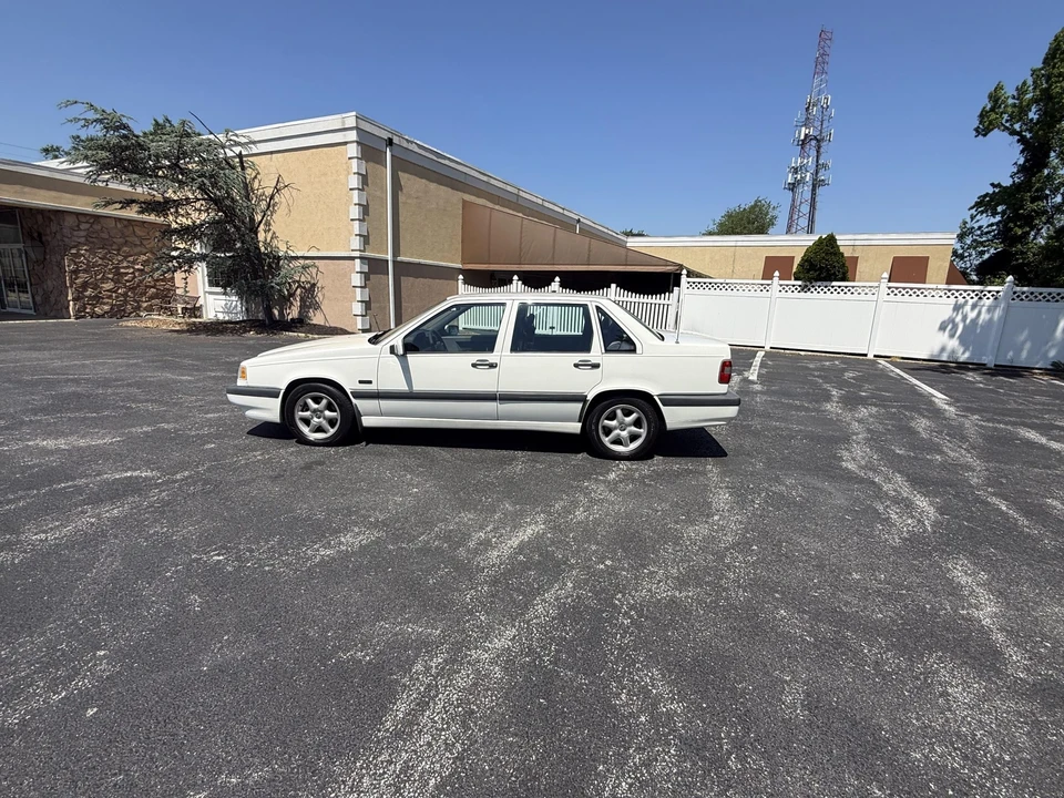 1996 Volvo 850 - Image 20 of 31