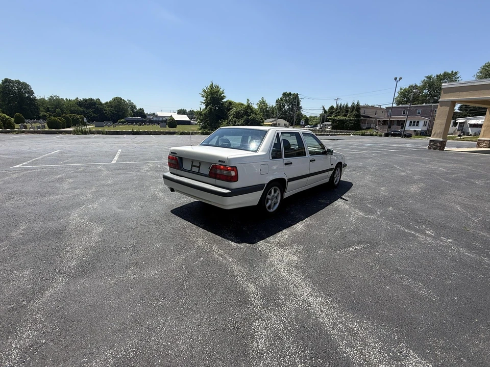 1996 Volvo 850 - Image 11 of 31