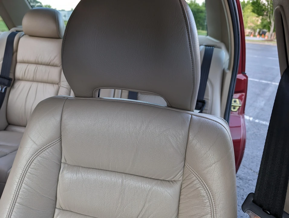 1996 Volvo 850 - Image 30 of 31