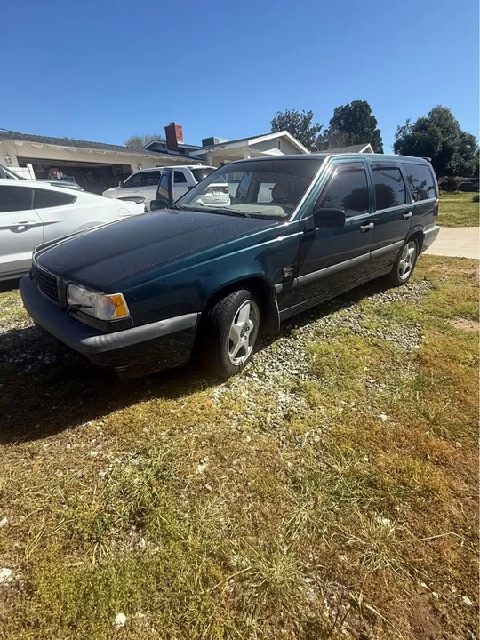 1996 Volvo 850 Turbo - Image 2 of 8