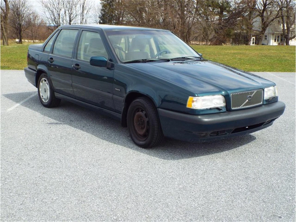 1996 Volvo 850 - Image 2 of 15