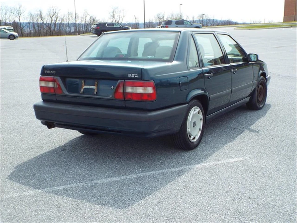 1996 Volvo 850 - Image 4 of 15