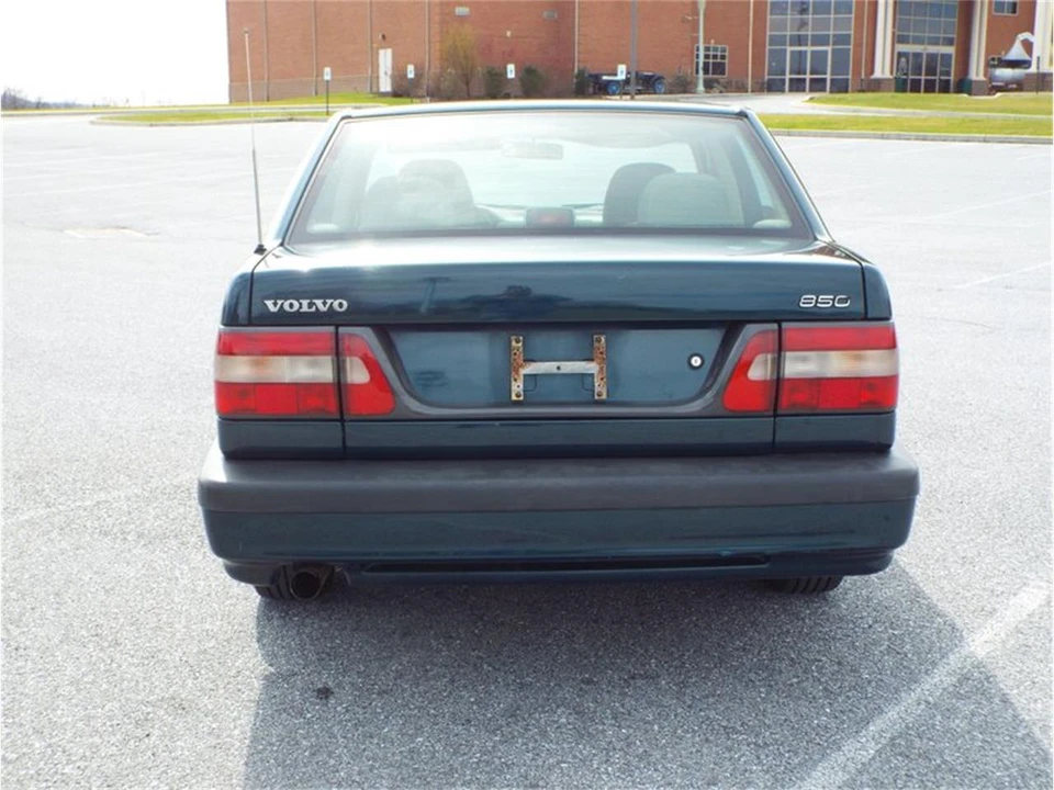 1996 Volvo 850 - Image 8 of 15