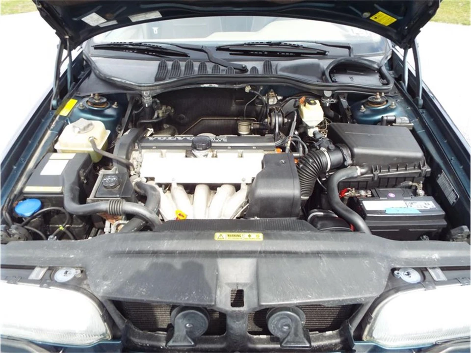1996 Volvo 850 - Image 11 of 15