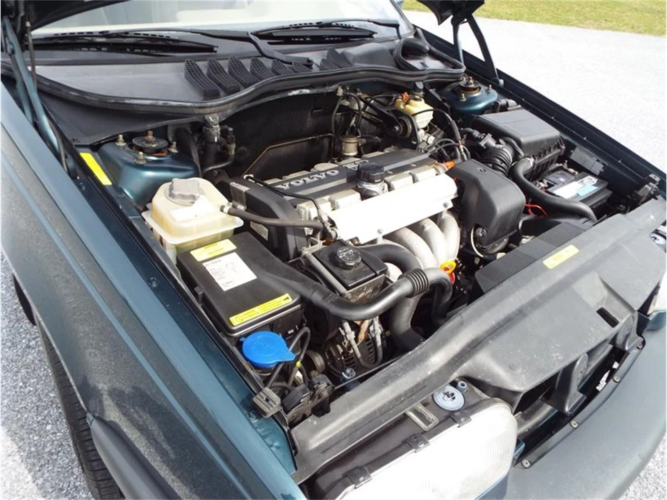 1996 Volvo 850 - Image 13 of 15