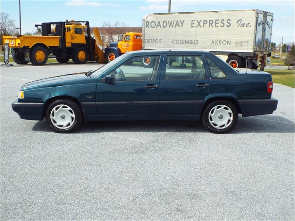 1996 Volvo 850 - Image 5 of 15