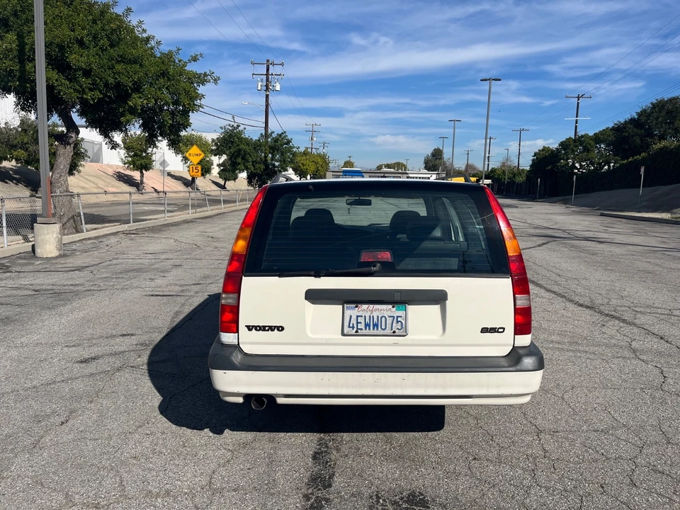 1996 Volvo 850 - Image 8 of 20