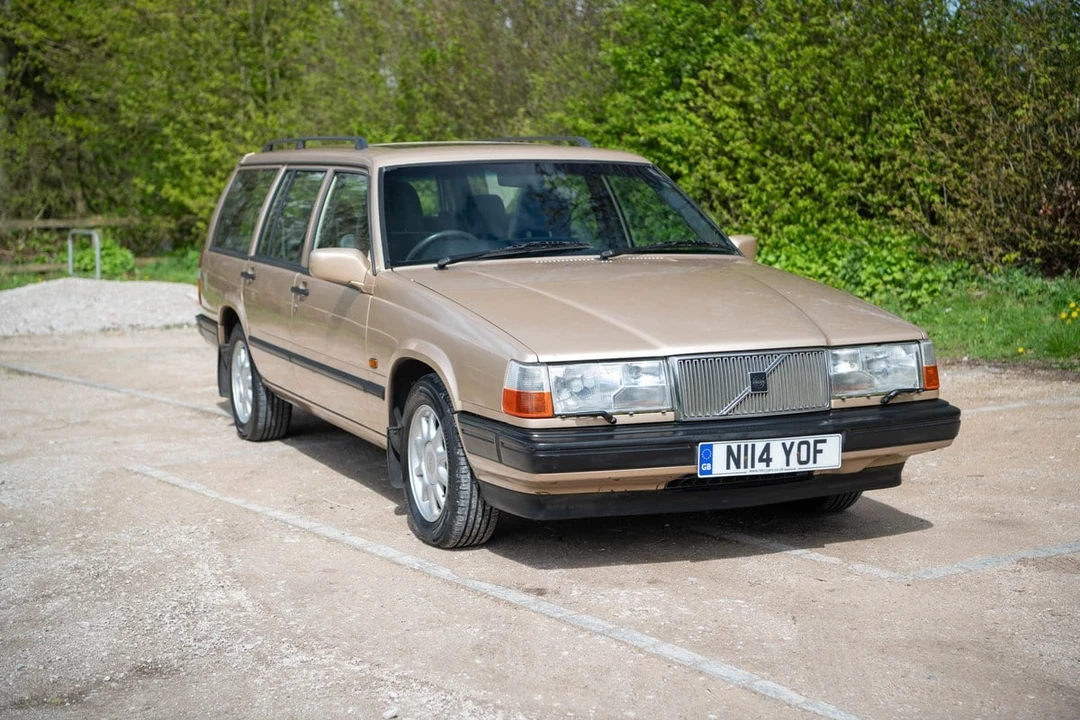 1996 Volvo 940 - Image 10 of 30