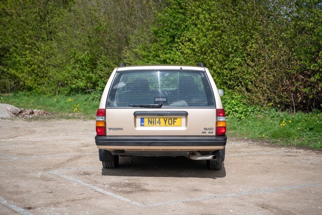 1996 Volvo 940 - Image 11 of 30
