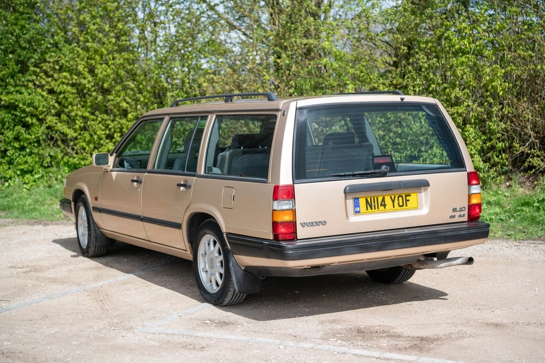 1996 Volvo 940 - Image 13 of 30
