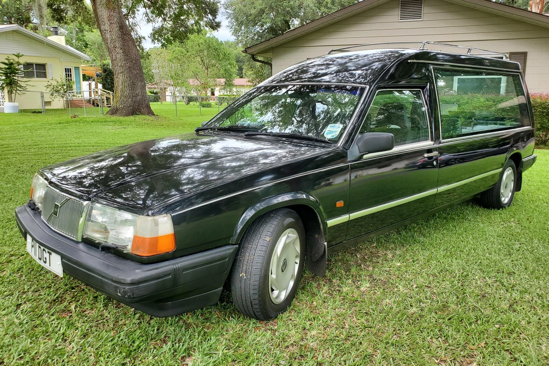 1996 Volvo 940 - Image 2 of 31