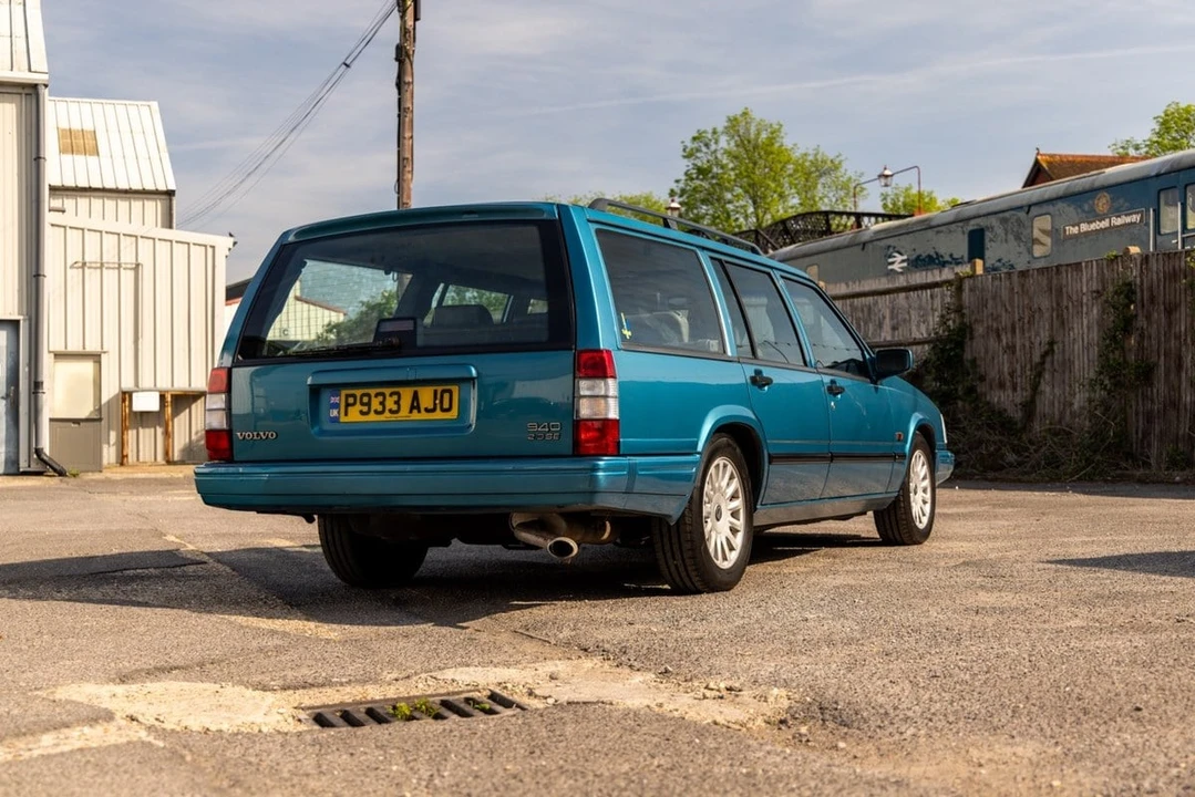 1996 Volvo 940 - Image 9 of 30
