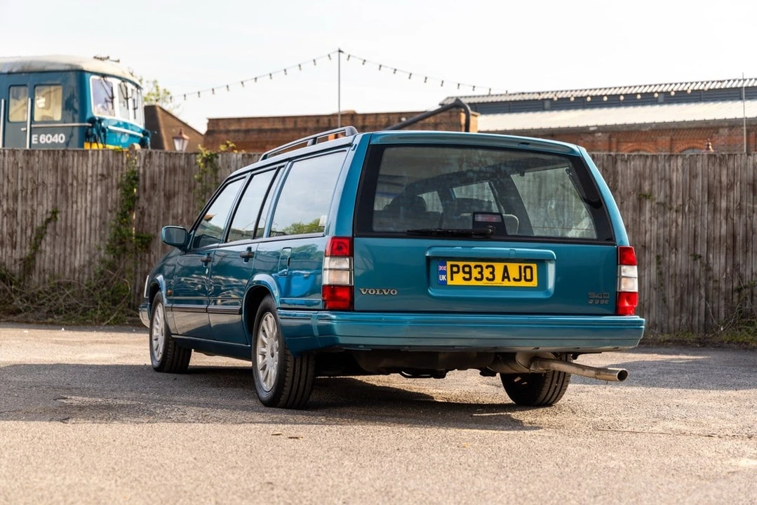 1996 Volvo 940 - Image 13 of 30