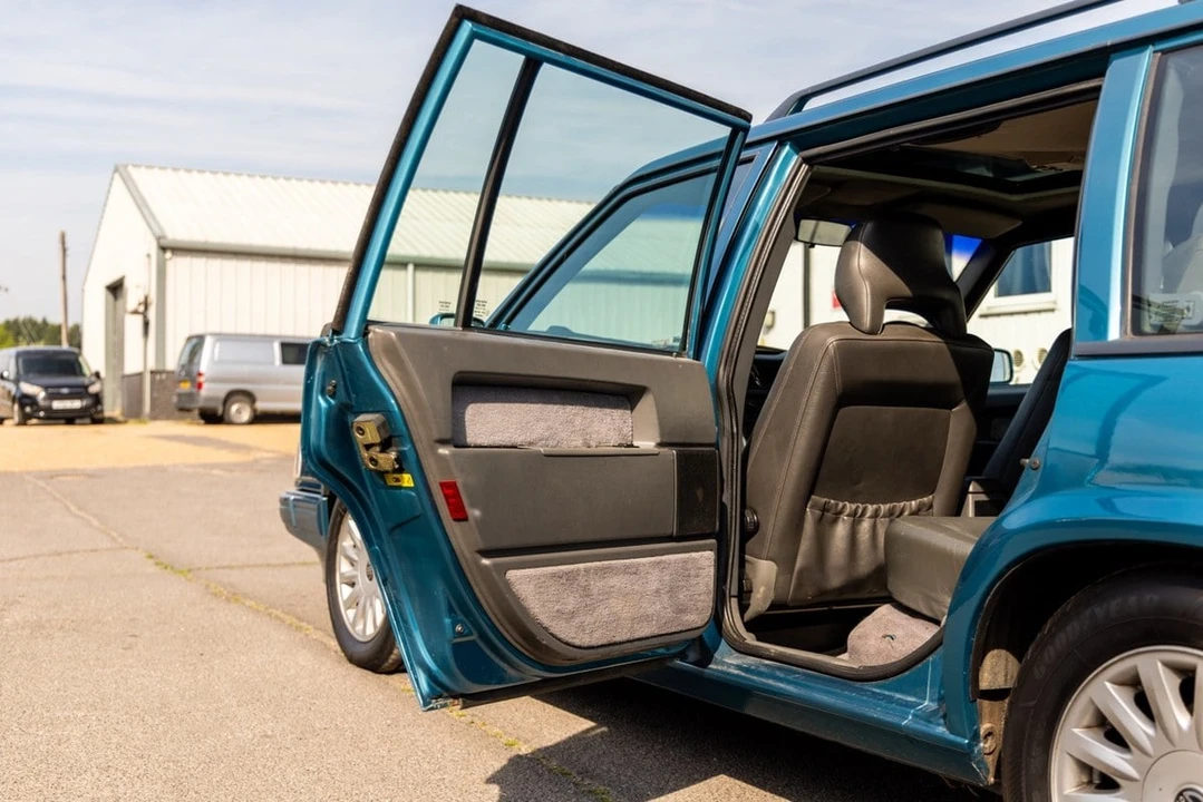 1996 Volvo 940 - Image 27 of 30