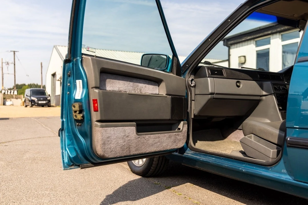 1996 Volvo 940 - Image 29 of 30