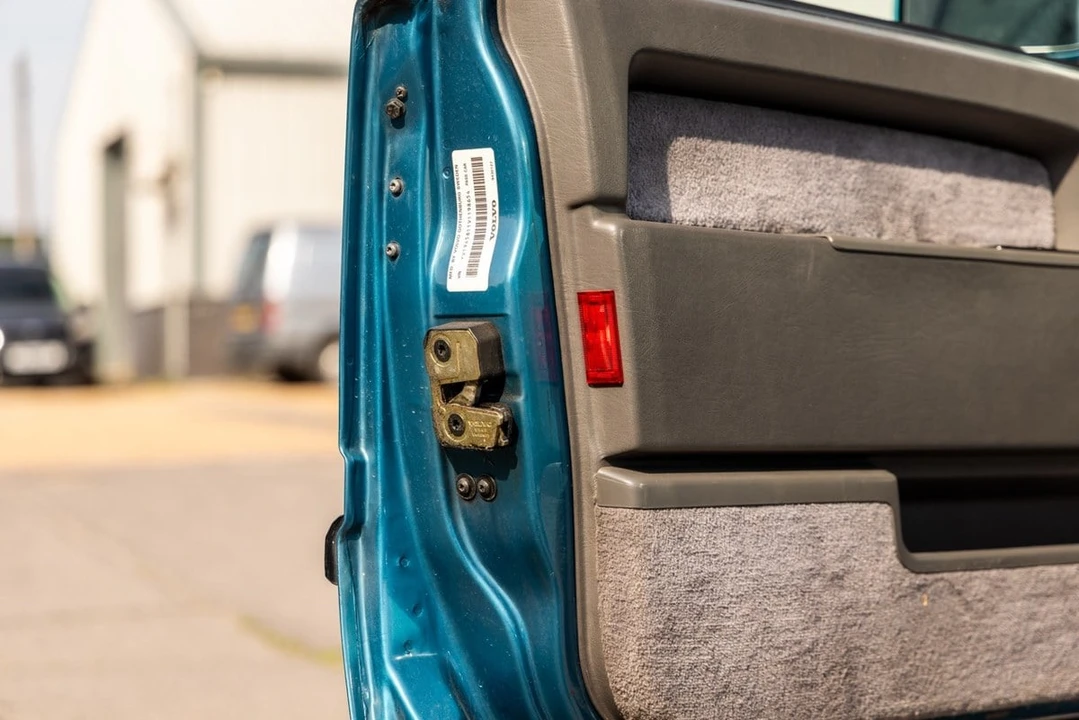 1996 Volvo 940 - Image 30 of 30