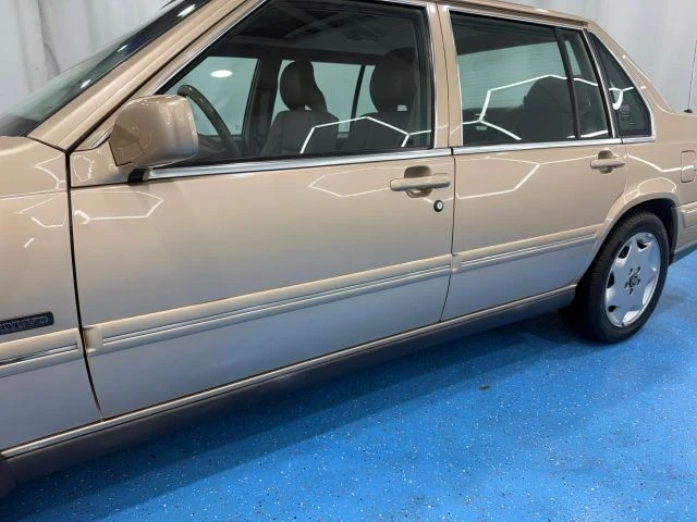 1996 Volvo 960 - Image 28 of 31