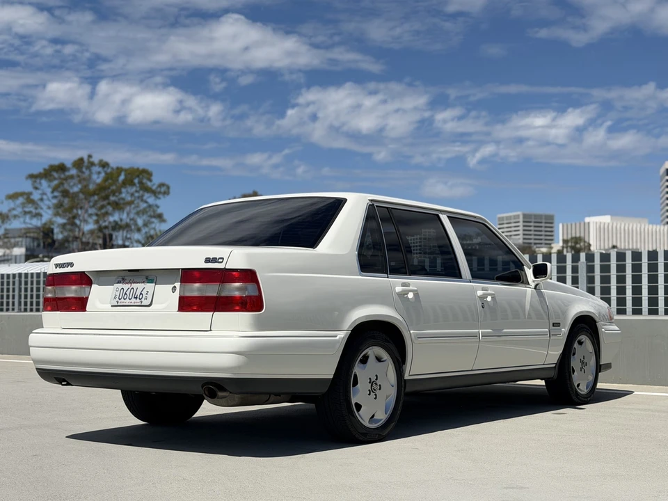 1996 Volvo 960 - Image 28 of 31