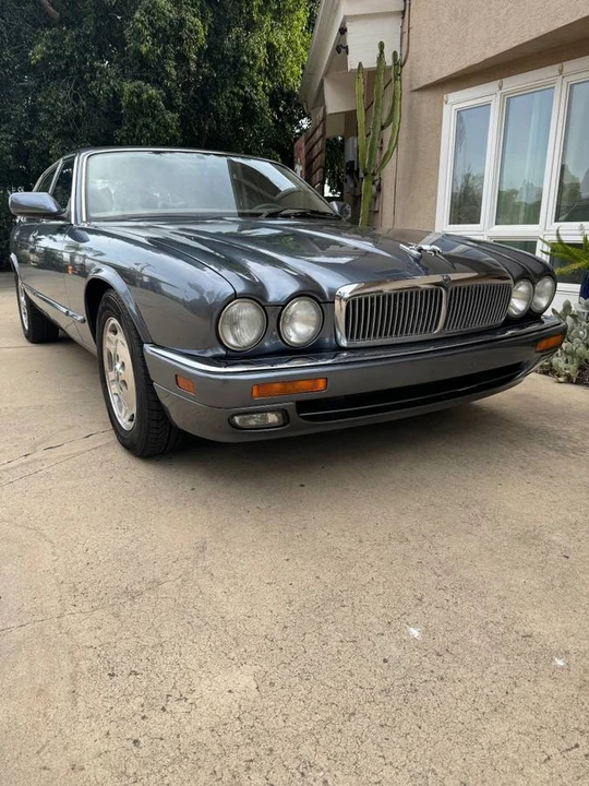 1996 Jaguar X300 XJ - Image 5 of 12