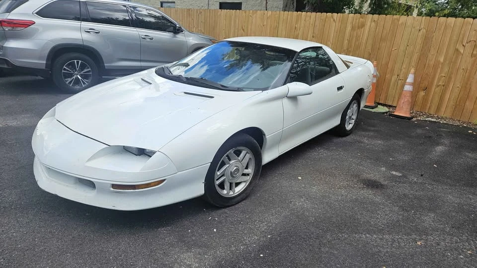 1996 Chevrolet Camaro 4th Gen - Image 2 of 8