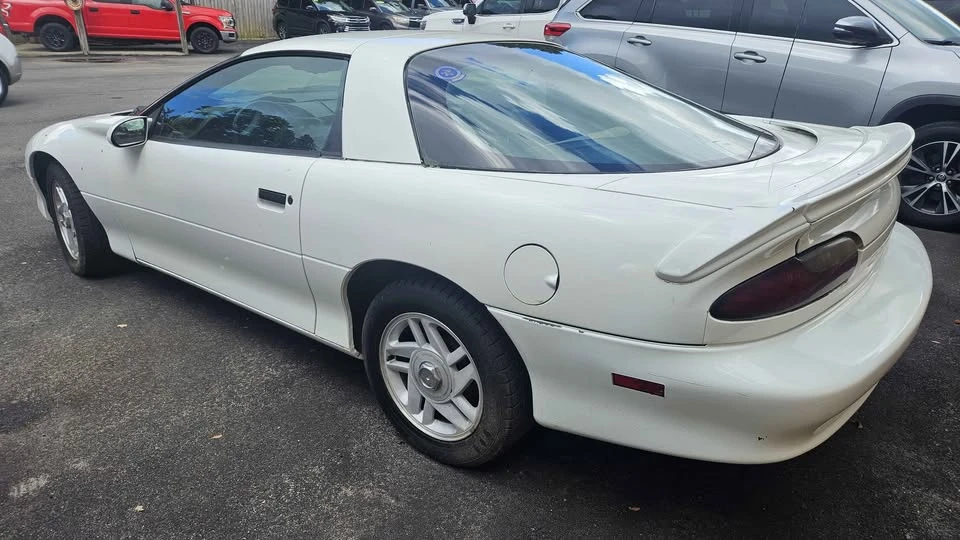 1996 Chevrolet Camaro 4th Gen - Image 5 of 8