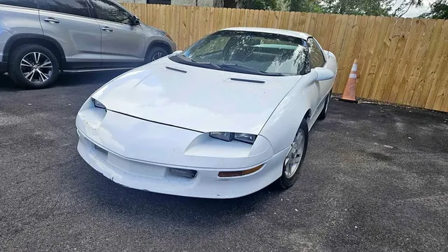 1996 Chevrolet Camaro 3.8L V6 Manual