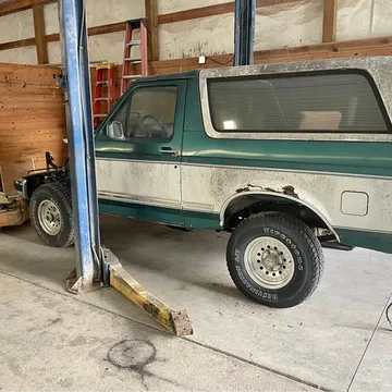 1996 Ford Bronco XLT