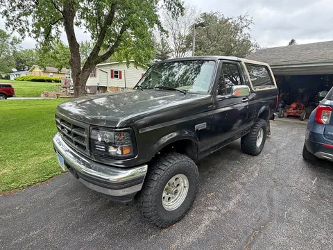 1996 Ford Bronco XLT