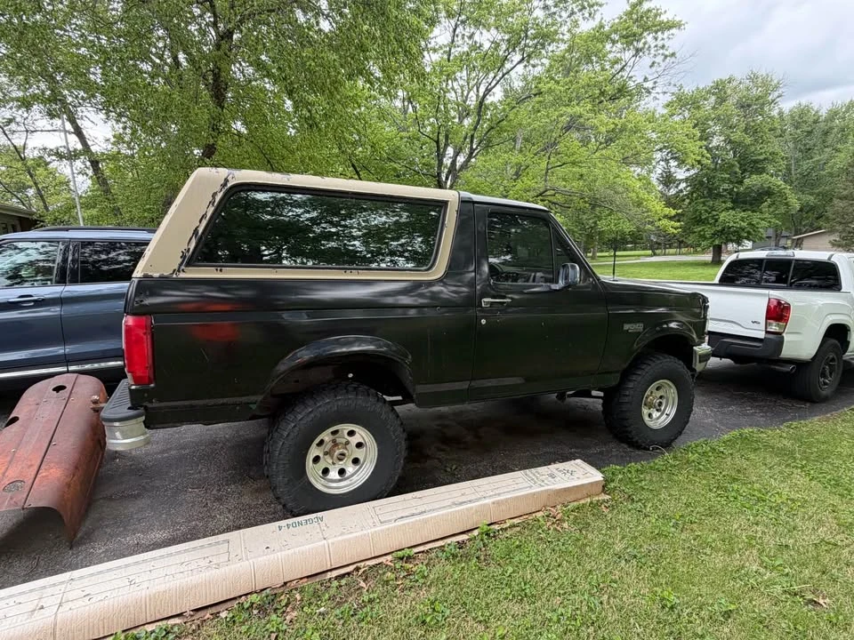 1996 Ford Bronco 5th Gen - Image 3 of 4