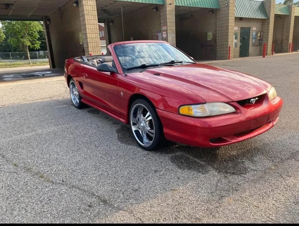 1996 Ford SN95 Mustang - Image 9 of 10