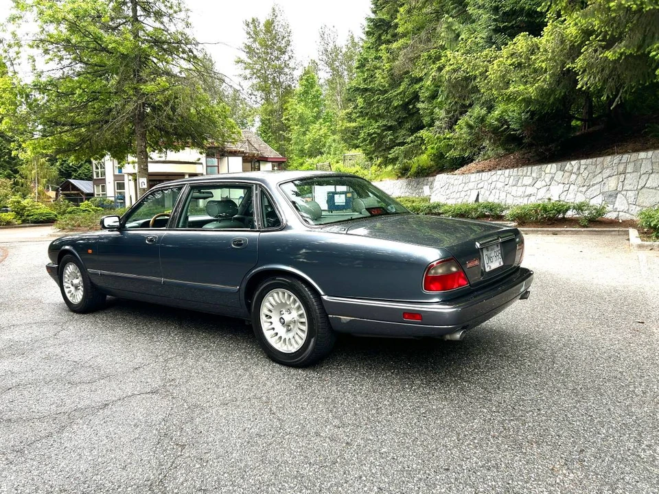 1996 Jaguar X300 XJ - Image 4 of 22