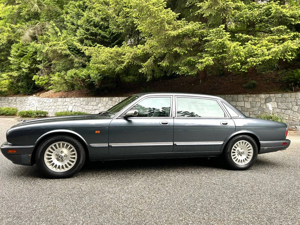 1996 Jaguar X300 XJ - Image 6 of 22