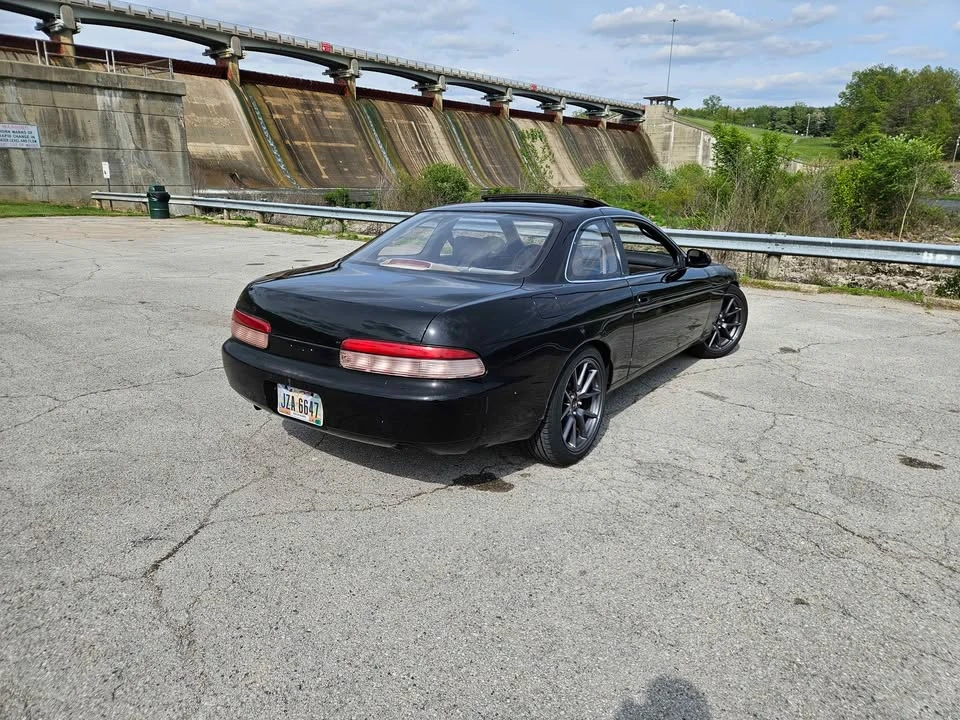 1996 Lexus SC400 - Image 2 of 10