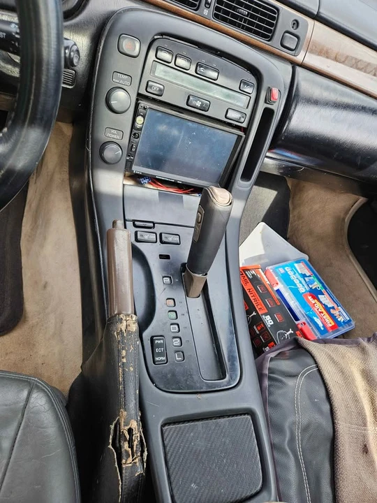 1996 Lexus SC400 - Image 8 of 10