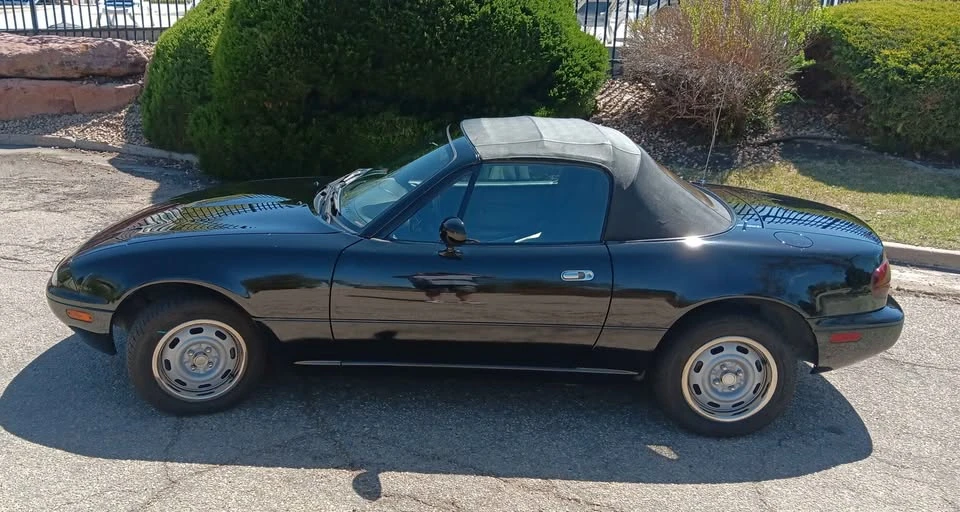 1996 Mazda NA MX-5 Miata - Image 2 of 8