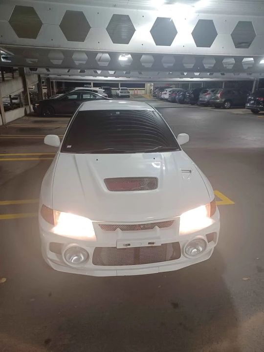 1996 Mitsubishi Lancer Evolution IV 6th Gen - Image 5 of 7