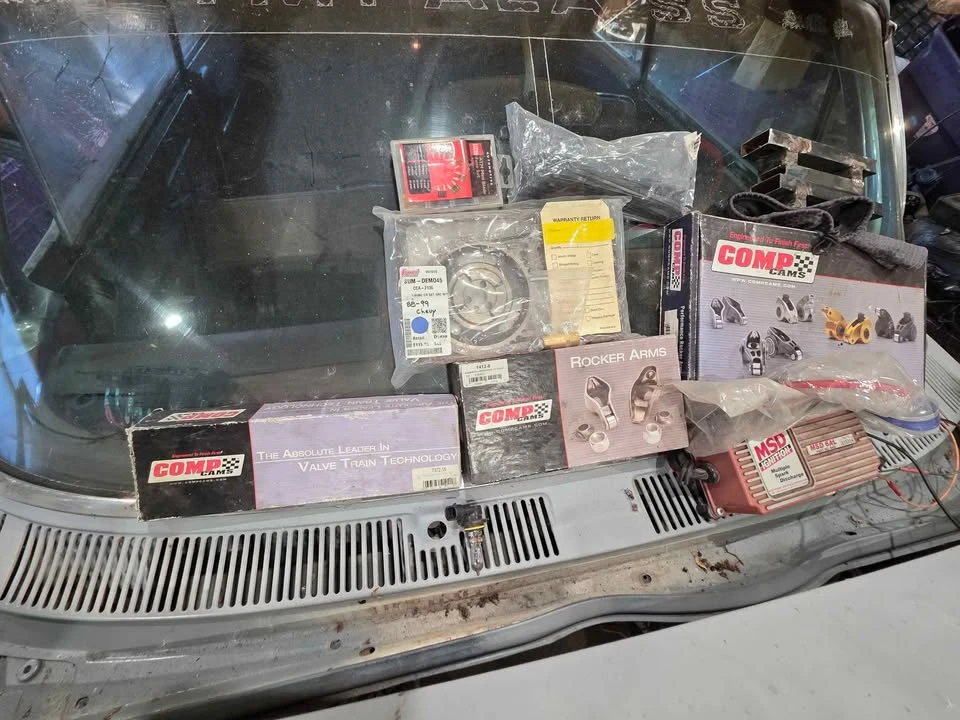 1996 Parts & Memorabilia Engines - Image 4 of 4