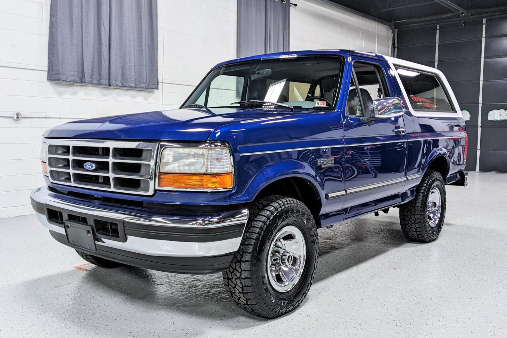 1996 Ford Bronco XLT