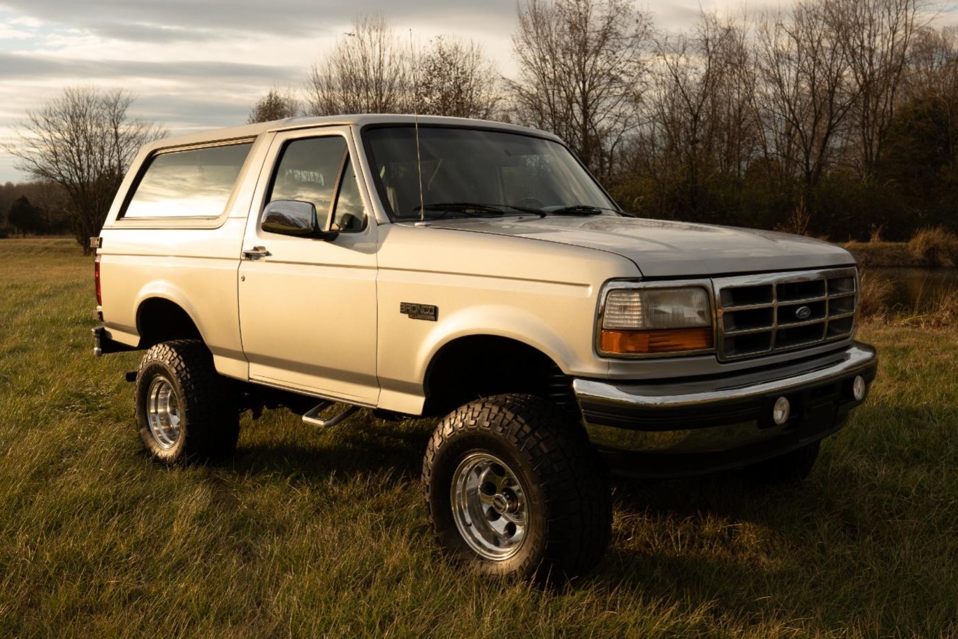 1996 Ford Bronco XLT 5.8L