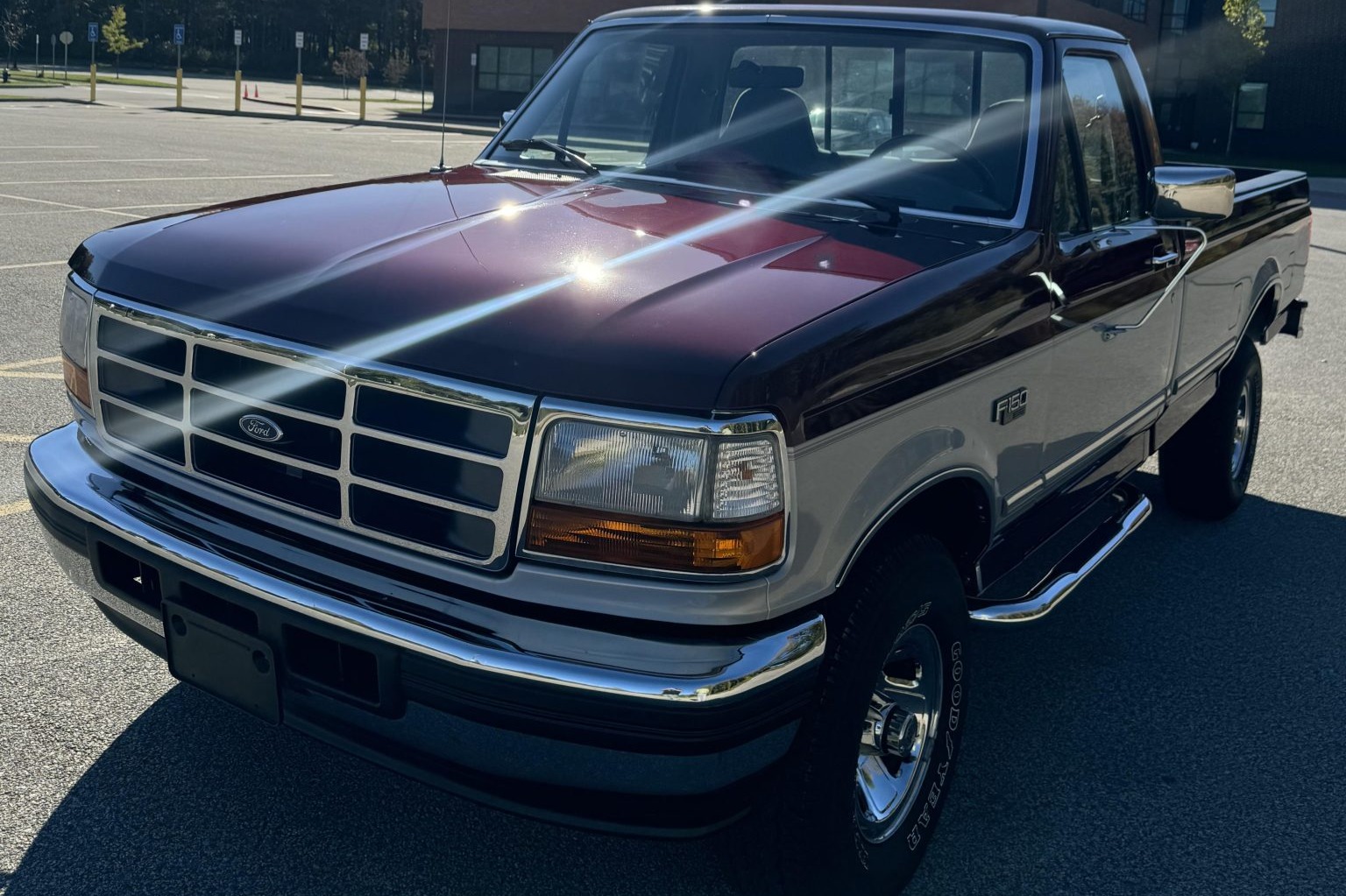 3,100-Mile 1996 Ford F-150 XLT 4×4