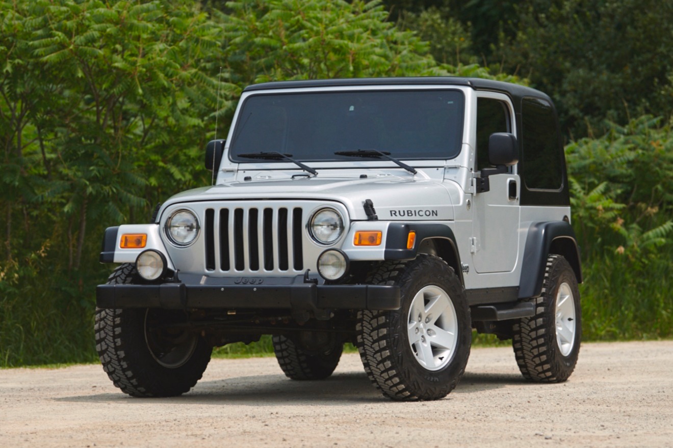 25k-Mile 2005 Jeep Wrangler Rubicon 6-Speed