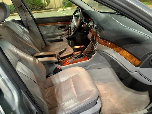 1997 BMW E39 540i - Image 11 of 19