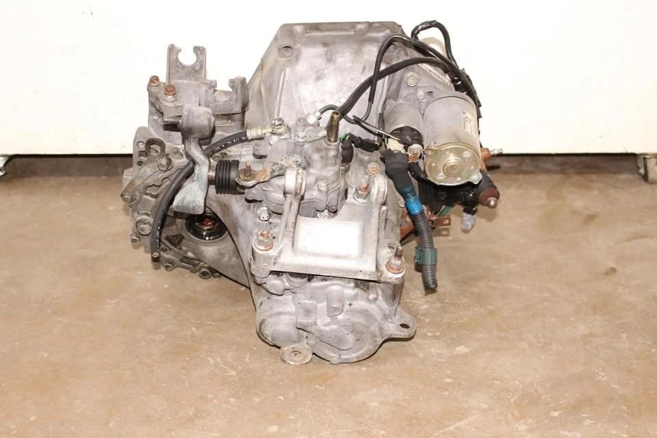 1997 Honda Prelude 5th Gen - Image 2 of 9