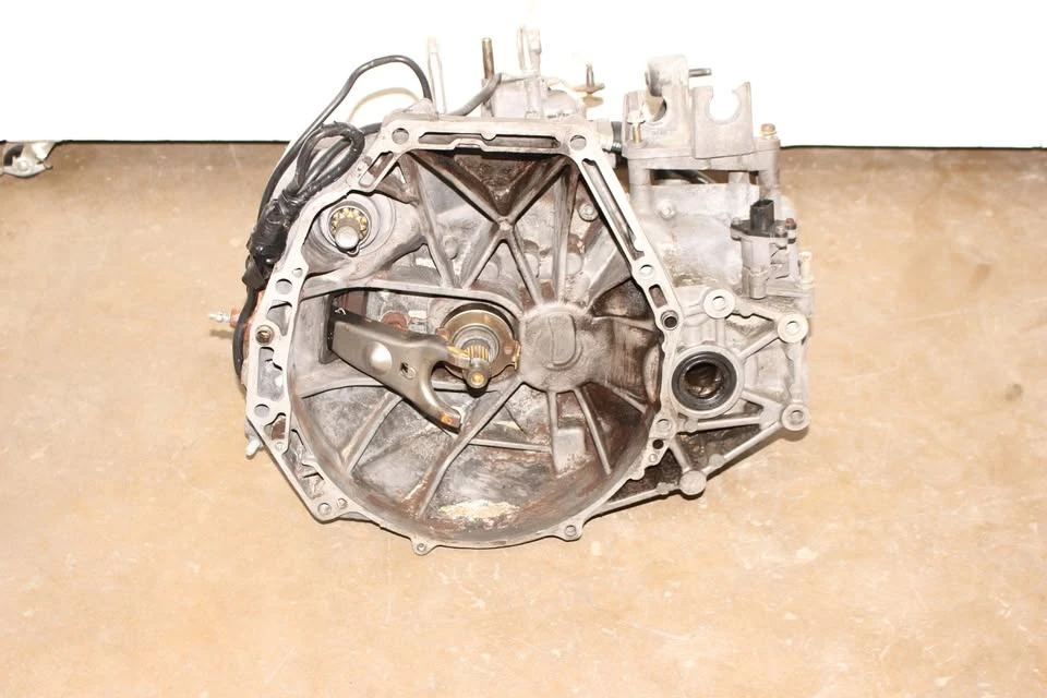 1997 Honda Prelude 5th Gen - Image 5 of 9