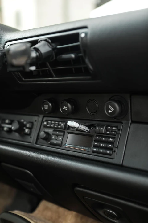 1997 Porsche 993 Carrera - Image 13 of 20